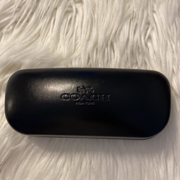 Coach Sunglasses /Glasses Case in excellent condition - Picture 7 of 7